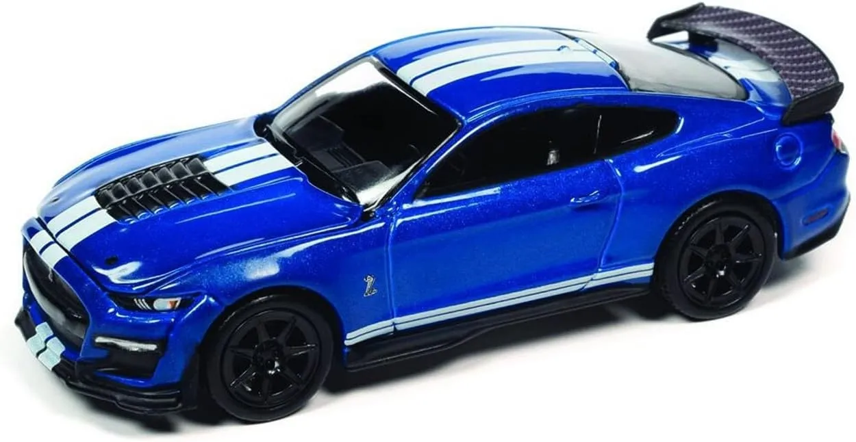 Auto World - 2021 Shelby GT500 Carbon Edition