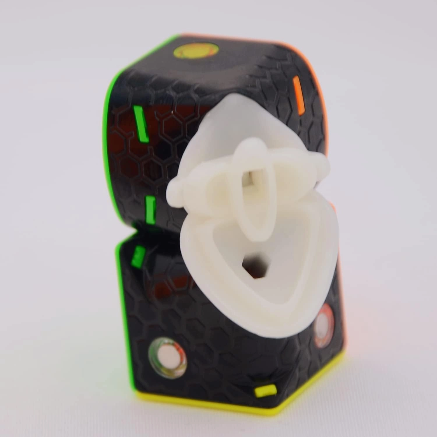 Bukefuno GAN 356 M Lite 3x3 Magnetic Speed Magic Cube stickerless GAN356 M 3x3x3 Cube Speed Puzzle GAN 356M Magic (Lite Version. 2020)