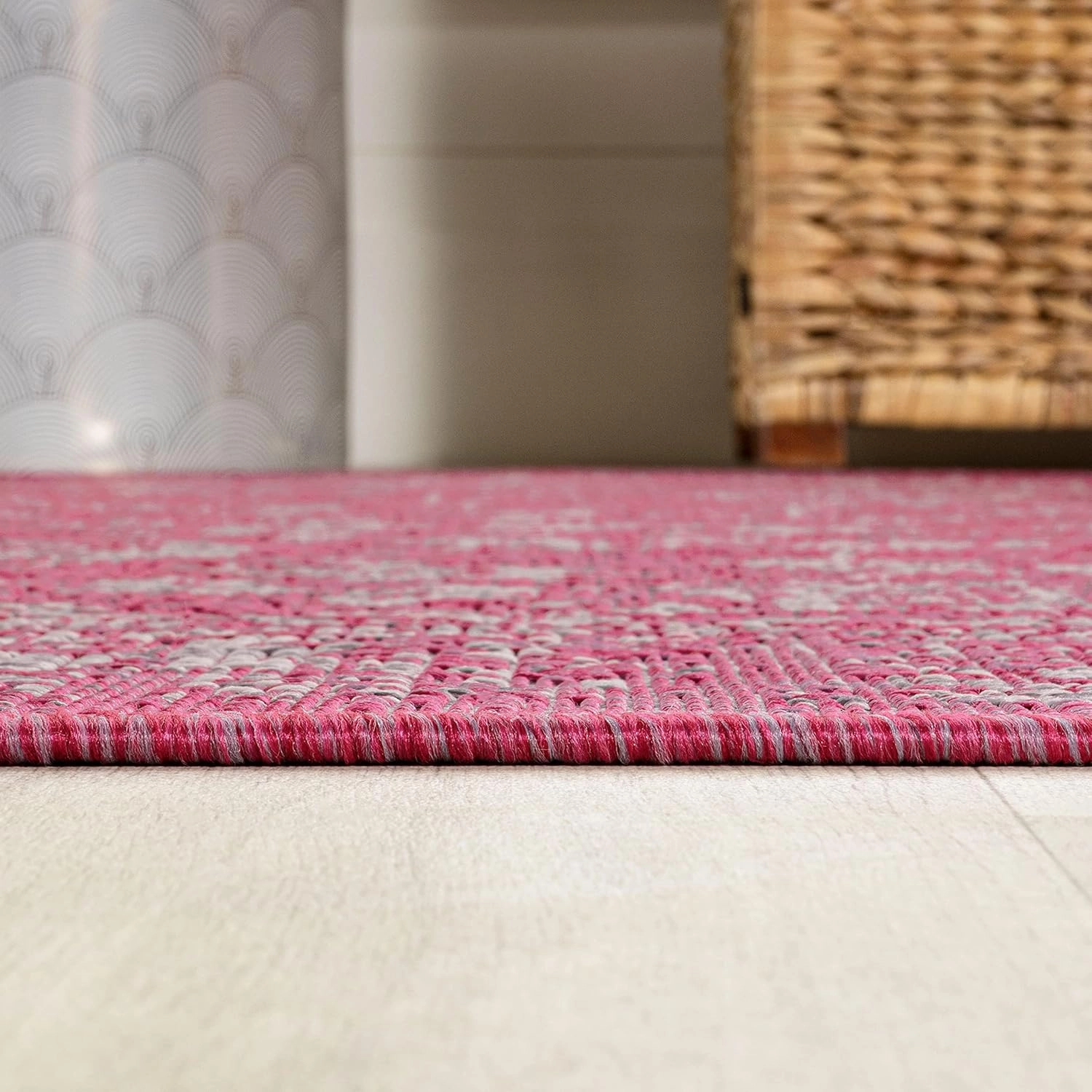 JONATHAN Y SMB100G-28 Tela Bohemian Textured Weave Floral Indoor Outdoor Area Rug, Coastal Traditional Transitional Easy Cleaning,Bedroom,Kitchen,Backyard,Patio, Fuchsia/Light Gray, 2 X 8