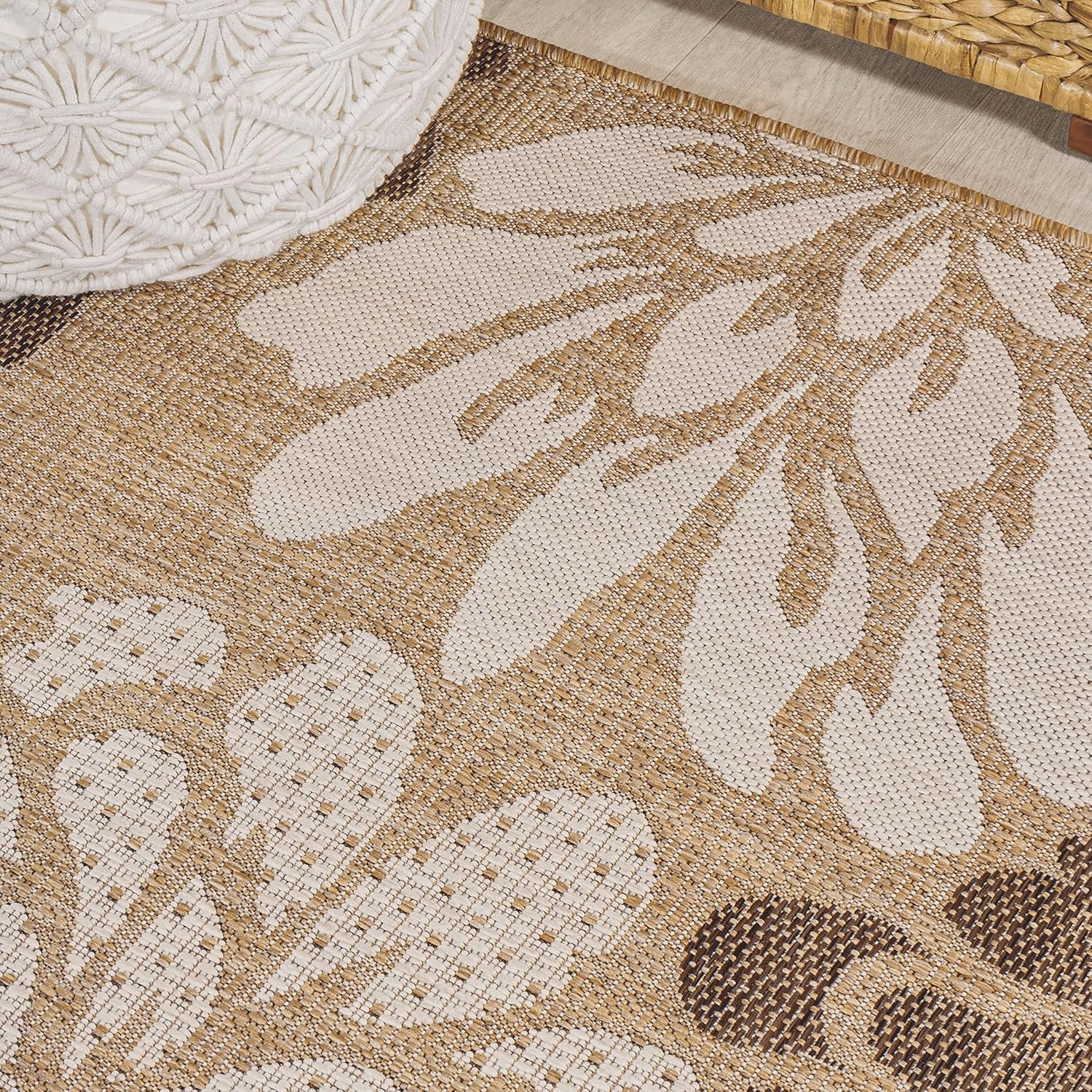 JONATHAN Y SMB110I-210 Zinnia Modern Floral Textured Weave Indoor Outdoor Runner Rug, Bohemian Coastal Mediterranean Easy Cleaning,Bedroom,Kitchen,Backyard,Patio,Non Shedding, Brown/Cream, 2 X 10