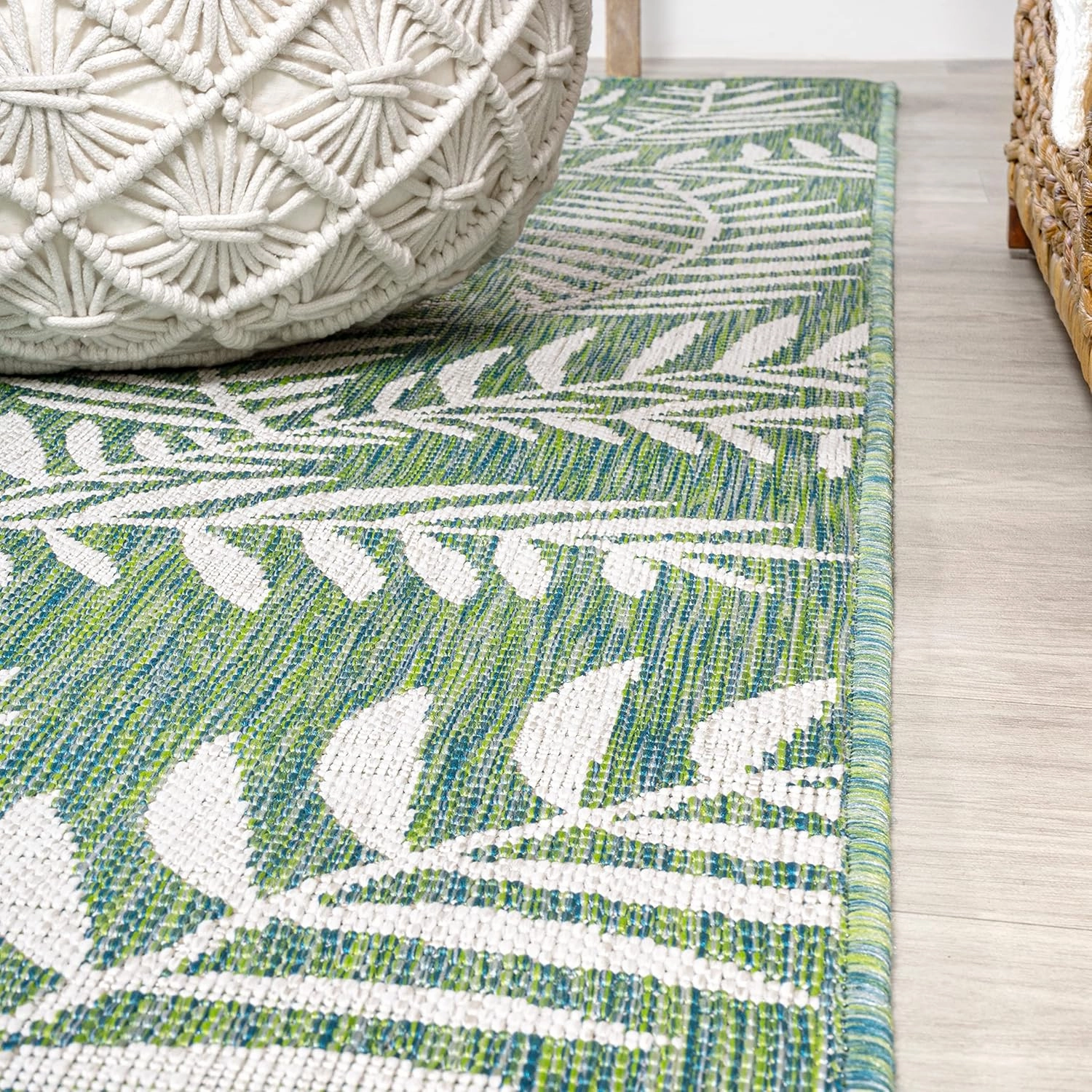 JONATHAN Y SMB119G-210 Nevis Palm Frond Indoor Outdoor Runner Rug, Coastal Casual Country & Floral Easy Cleaning,Bedroom,Kitchen,Backyard,Patio,Non Shedding, Cream/Green, 2 X 10