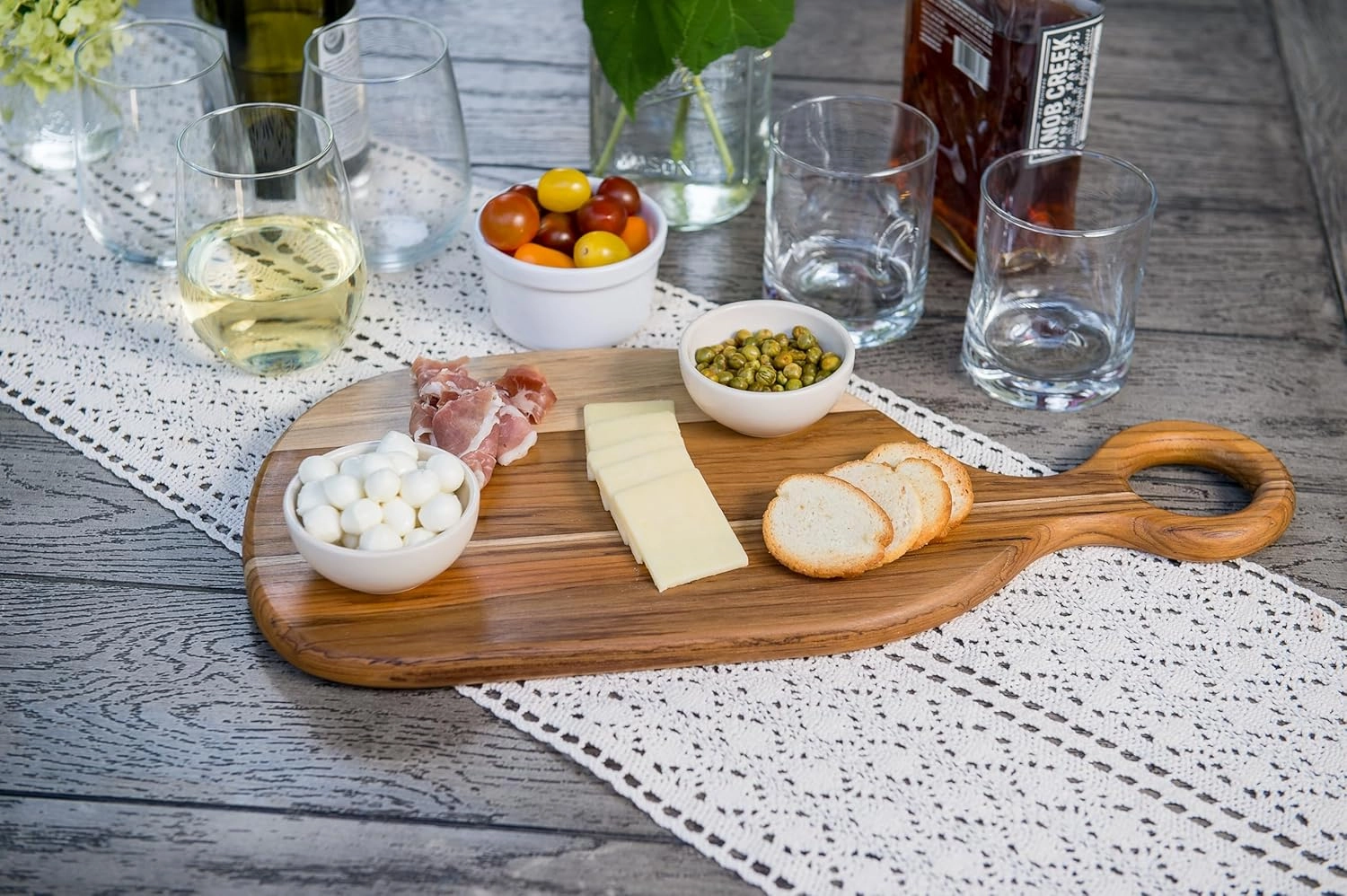 Lipper International Teak Wood Paddle Board for Cutting and Serving Hors D’oeuvres, Cheeses, Meats or Snacks, Oblong, 18 1/8" x 8 7/8" x 3/4"