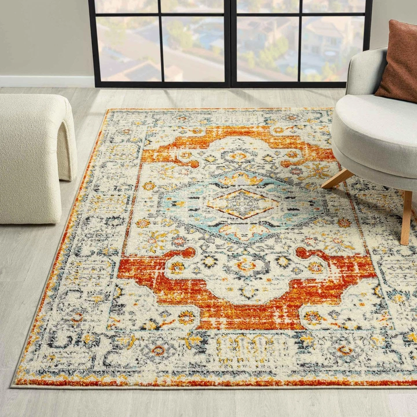 LUXE WEAVERS Oriental Medallion Indoor Area Rug, Apricot, 5x7