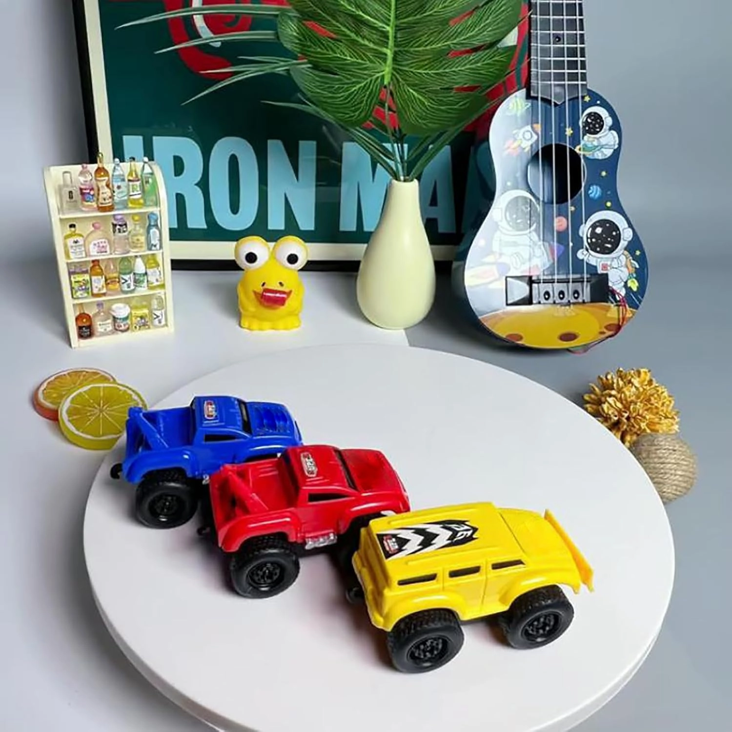 Magnetic Wall Climbing Toy Car, Cars That Drive on Walls and Ceiling, Magnetic Levitation Inertia Climbing Wall Toy Car, Pull-Back Inertial Climbing Toys, Educational Decompression Toy (Red Blue)