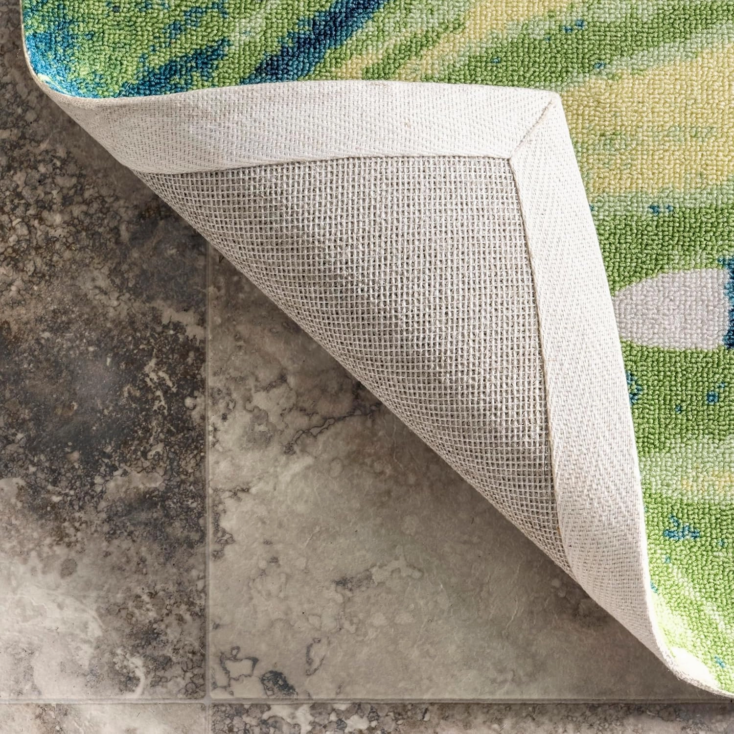nuLOOM Lisa Floral Indoor/Outdoor Runner Rug, 2'7" x 6', Multi