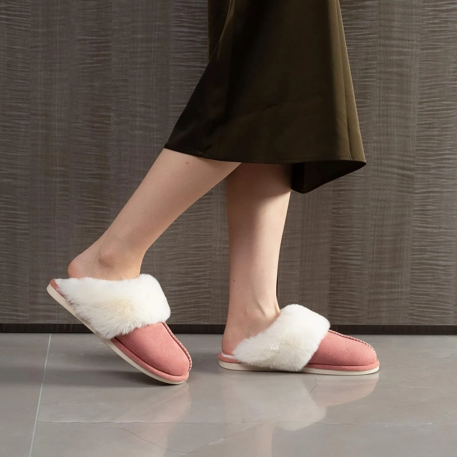 Parlovable Women Slippers with Memory Foam, Fuzzy Warm Bedroom House Shoes, Fluffy Winter Indoor Outdoor Anti-Skid Sole