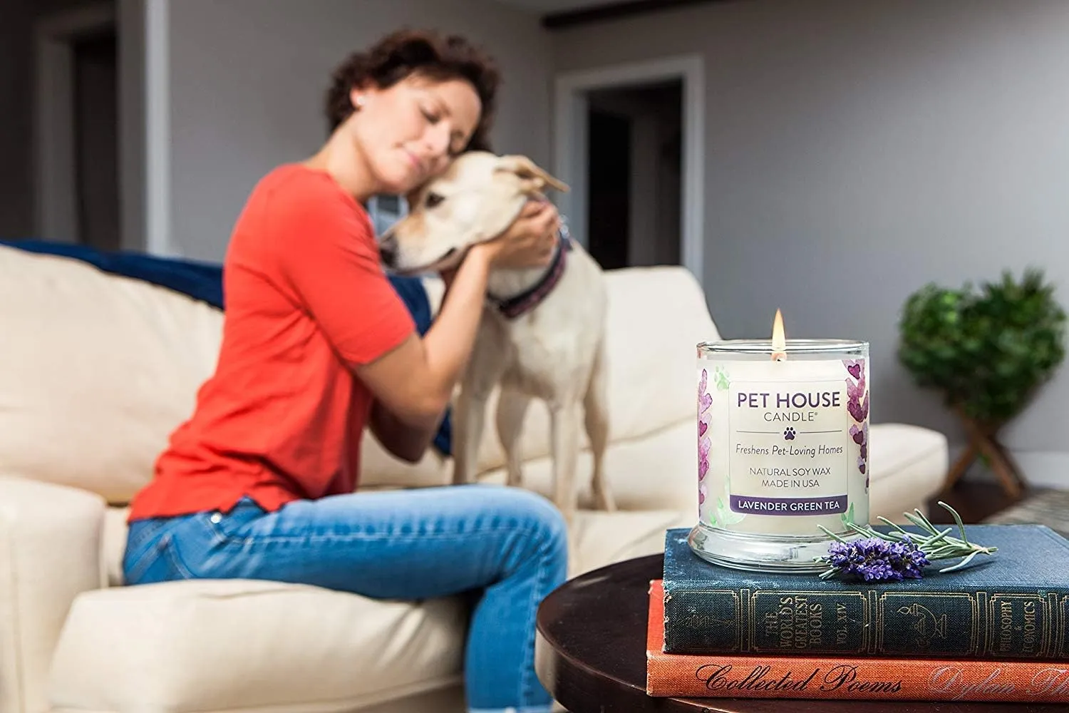 Pet House 9 oz BlackBerry Tea Scented Candle, Clean Burning, Long Lasting Plant Based Soy Candle for Pet Odor, Spring, Summer Scented 60 Hour Burn Time