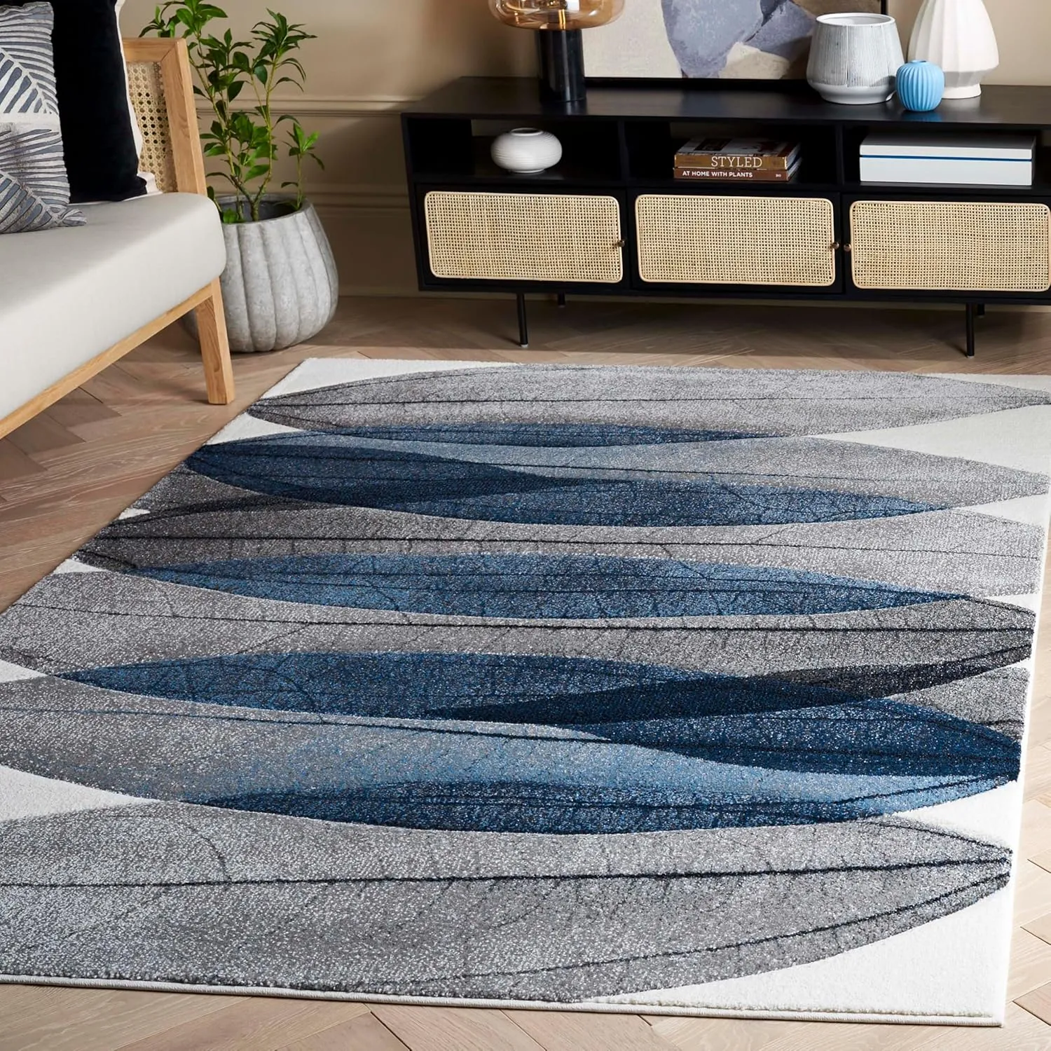 SAFAVIEH Area Rug 8x10 - Hollywood Collection - Large - Ivory & Blue, Modern Design, Non-Shedding & Easy Cleaning, Ideal for Living Room, Bedroom, Office, Dining Space (HLW703B)