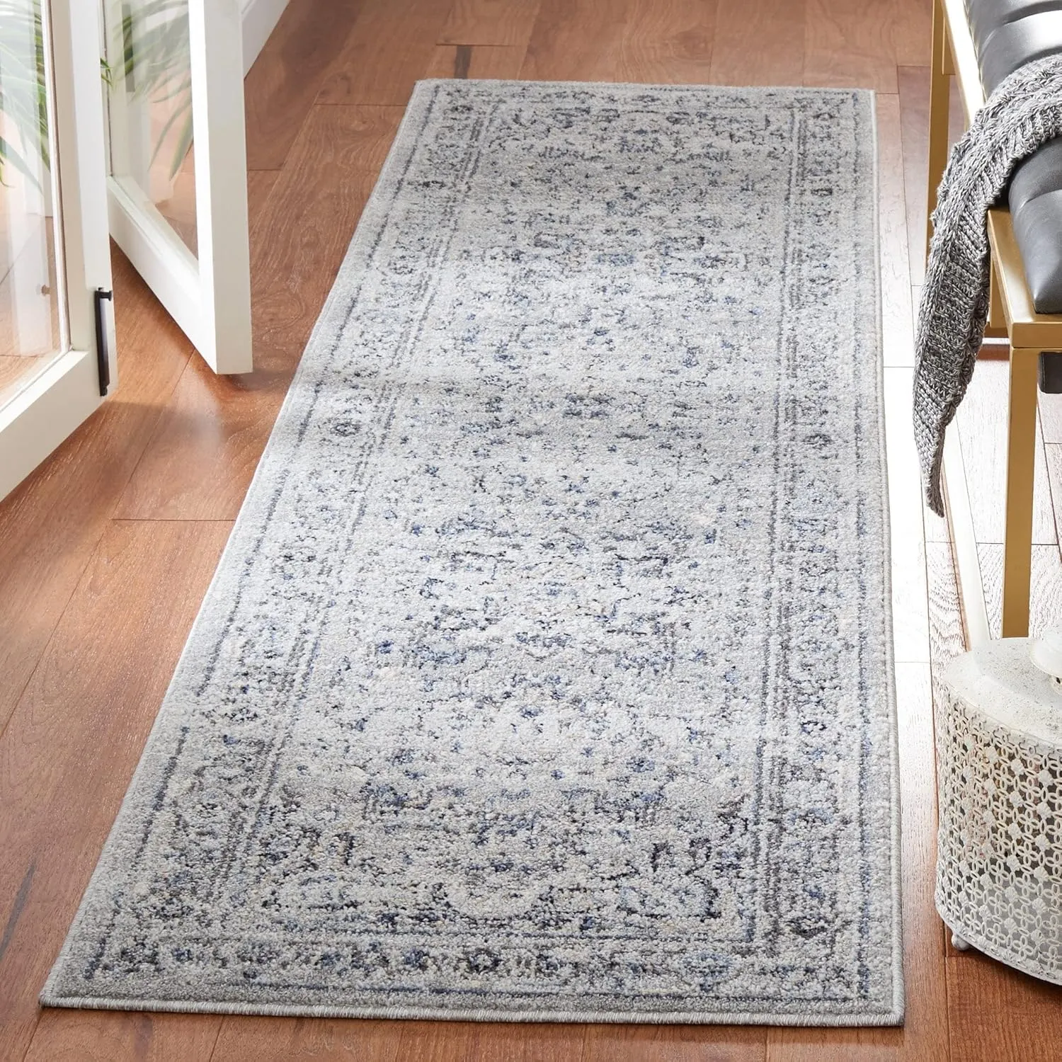 SAFAVIEH Charleston Collection Area Rug - 8' x 10', Grey & Dark Grey, Oriental Distressed Design, Non-Shedding & Easy Care, Ideal for High Traffic Areas in Living Room, Bedroom (CHL411F)