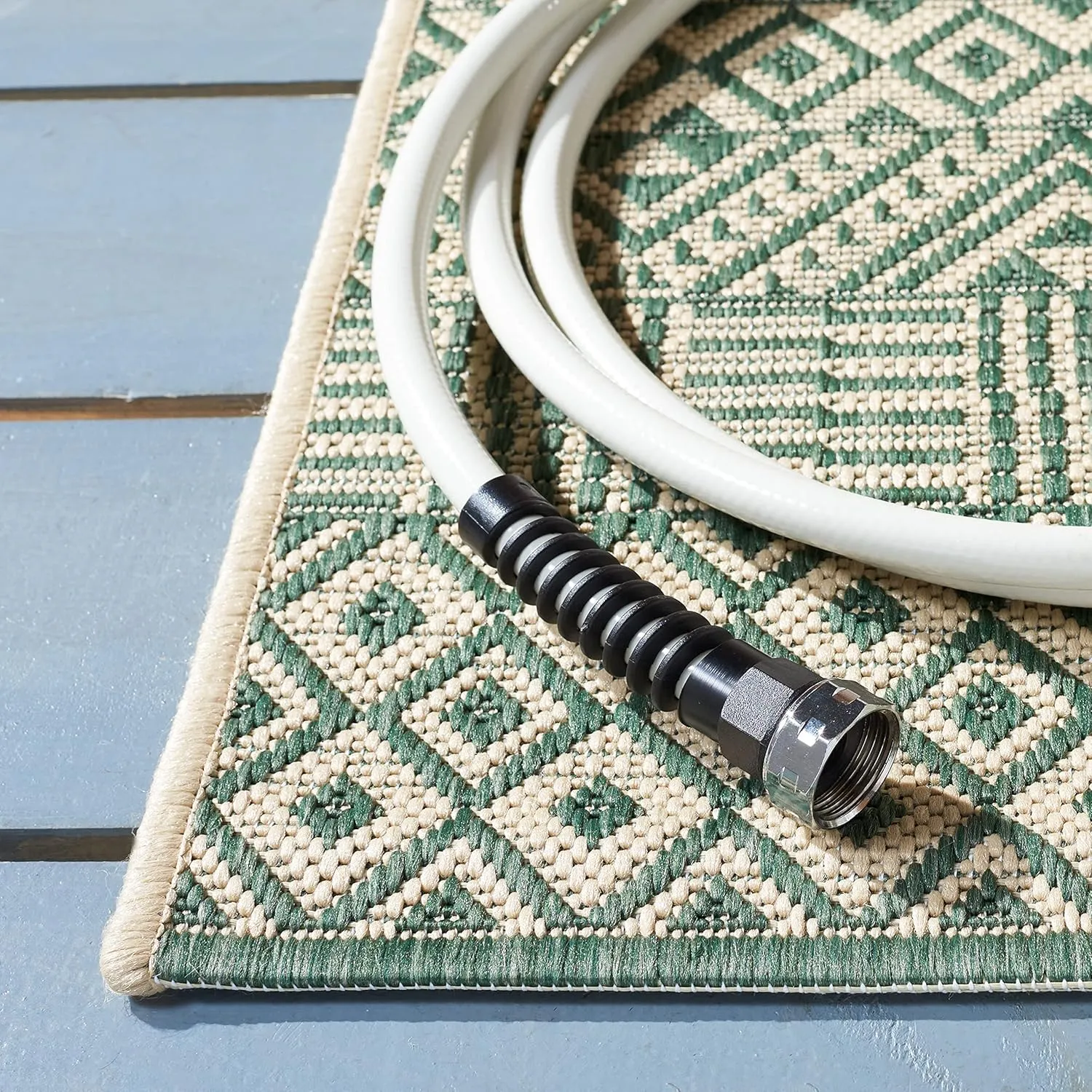SAFAVIEH Courtyard Collection Area Rug - 8' x 10', Dark Green & Beige, Non-Shedding & Easy Care, Indoor/Outdoor & Washable-Ideal for Patio, Backyard, Mudroom (CY6235-32212)