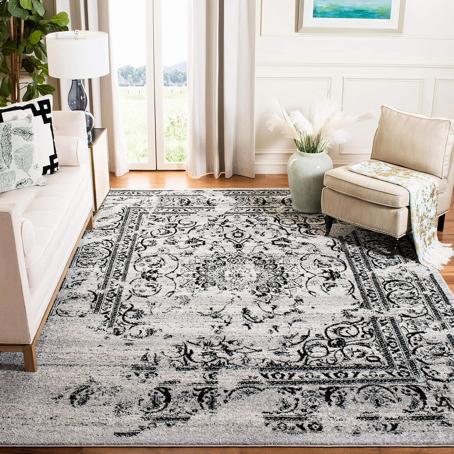 SAFAVIEH Area Rug 8x10 - Adirondack Collection - Large - Silver & Black, Oriental Distressed Design, Non-Shedding & Easy Cleaning, Ideal for Living Room, Bedroom, Office, Dining Space (ADR101A)