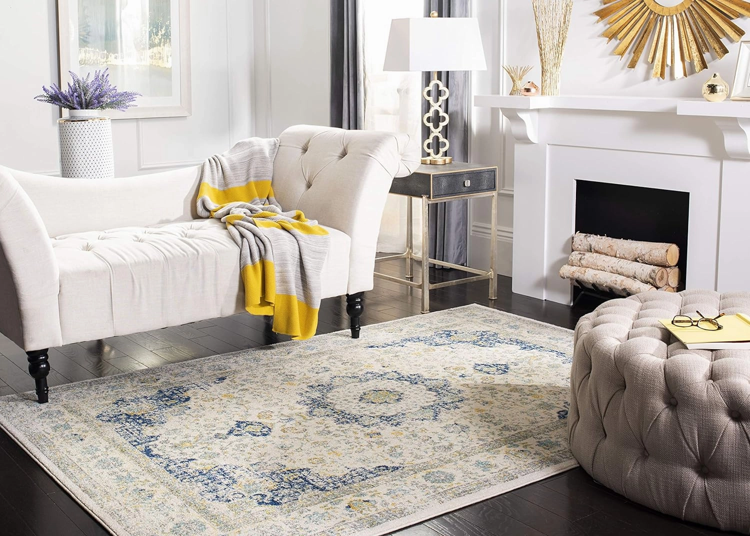 SAFAVIEH Area Rug 8x10 - Evoke Collection - Large - Ivory & Blue, Shabby Chic Oriental Medallion, Non-Shedding & Easy Cleaning, Ideal for Living Room, Bedroom, Office, Dining Space (EVK220C)