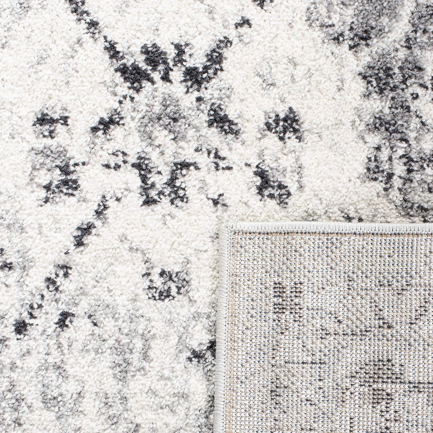 SAFAVIEH Area Rug 8x10 - Madison Collection - Large - Silver & Grey, Boho Chic Distressed Design, Non-Shedding & Easy Cleaning, Ideal for Living Room, Bedroom, Office, Dining Space (MAD611G)