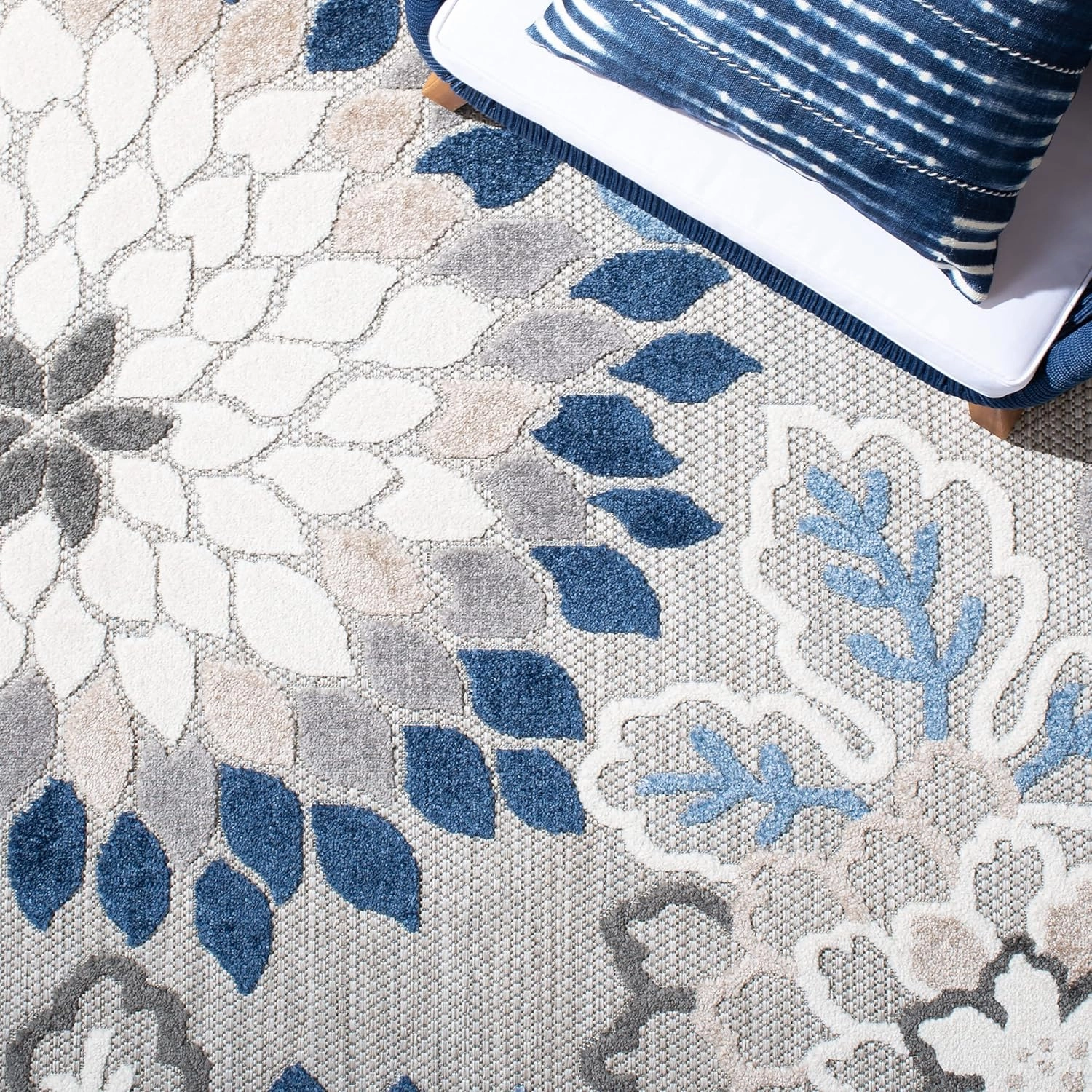 SAFAVIEH Area Rug 8x10 - Outdoor Cabana Collection - Large - Grey & Blue, Floral Design, Weather Resistant & Washable, Ideal for Patio, Backyard, Mudroom, Deck, Dining Space (CBN391F)