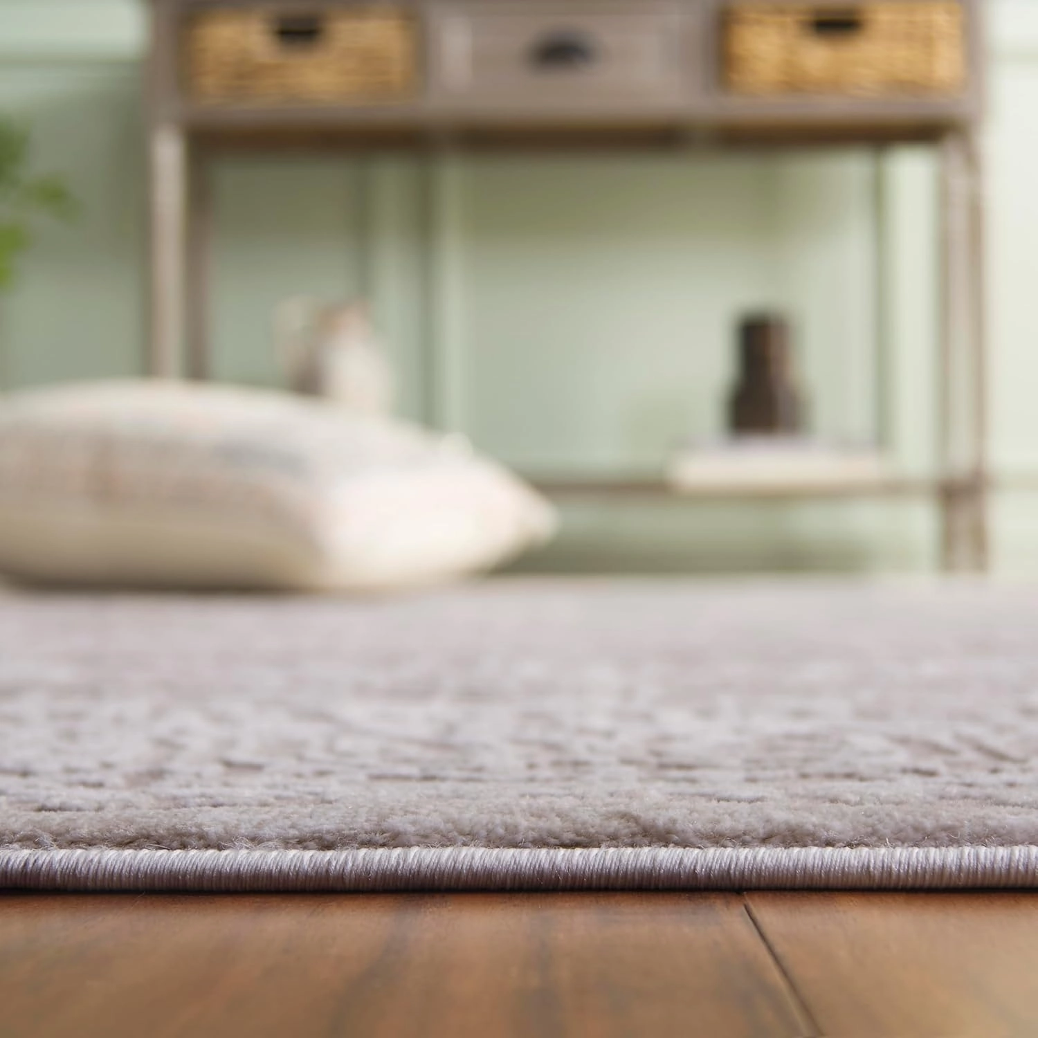 SAFAVIEH Area Rug 8x10 - Reflection Collection - Large - Beige & Cream, Non-Shedding & Easy Cleaning, Ideal for Living Room, Bedroom, Office, Dining Space (RFT670A)