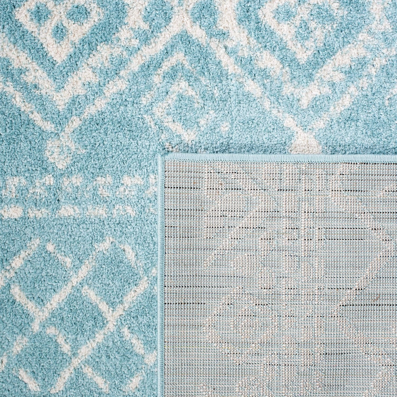 SAFAVIEH Area Rug 8x10 - Tulum Collection - Large - Turquoise & Ivory, Moroccan Boho Distressed Design, Non-Shedding & Easy Cleaning, Ideal for Living Room, Bedroom, Office, Dining Space (TUL268K)