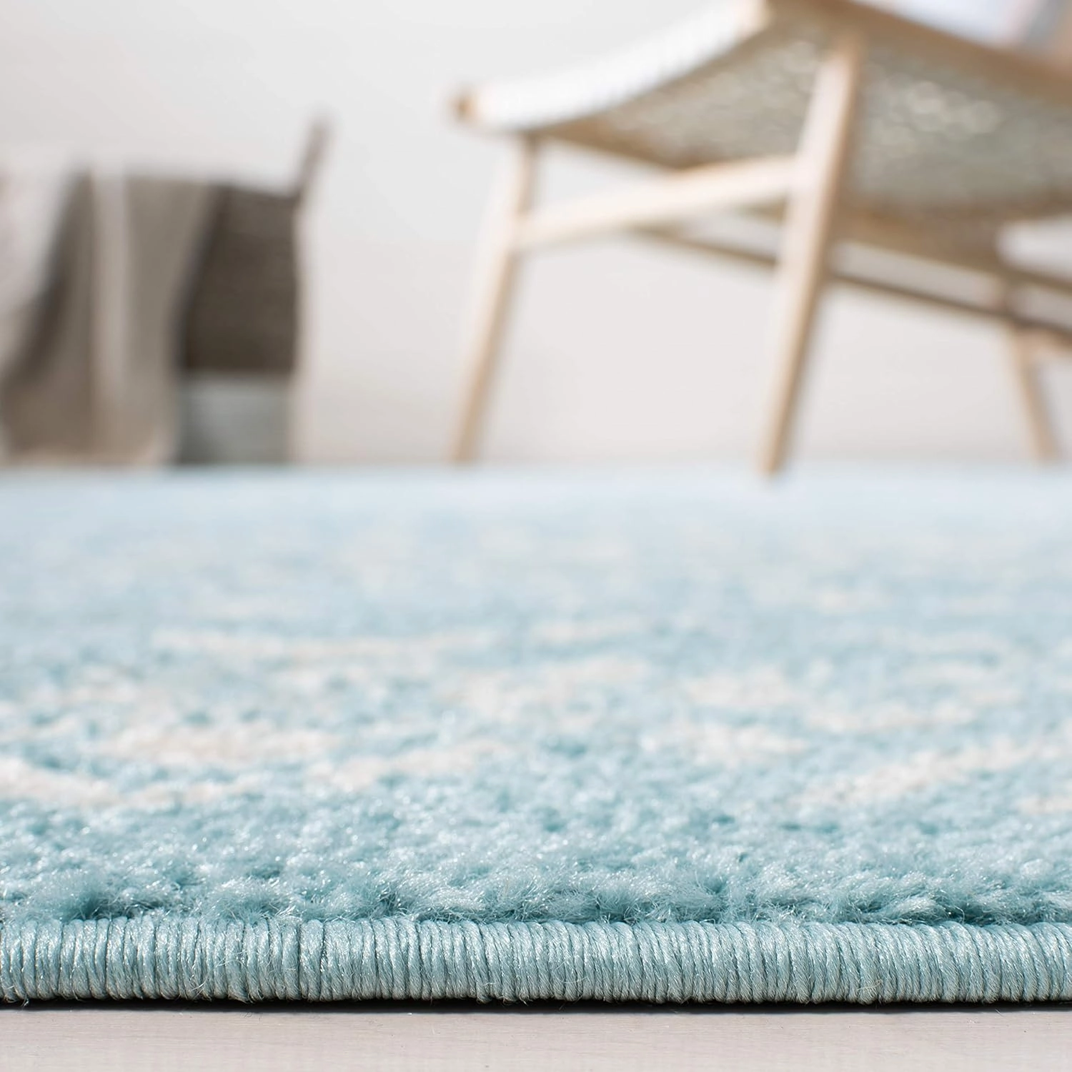 SAFAVIEH Area Rug 8x10 - Tulum Collection - Large - Turquoise & Ivory, Moroccan Boho Distressed Design, Non-Shedding & Easy Cleaning, Ideal for Living Room, Bedroom, Office, Dining Space (TUL268K)