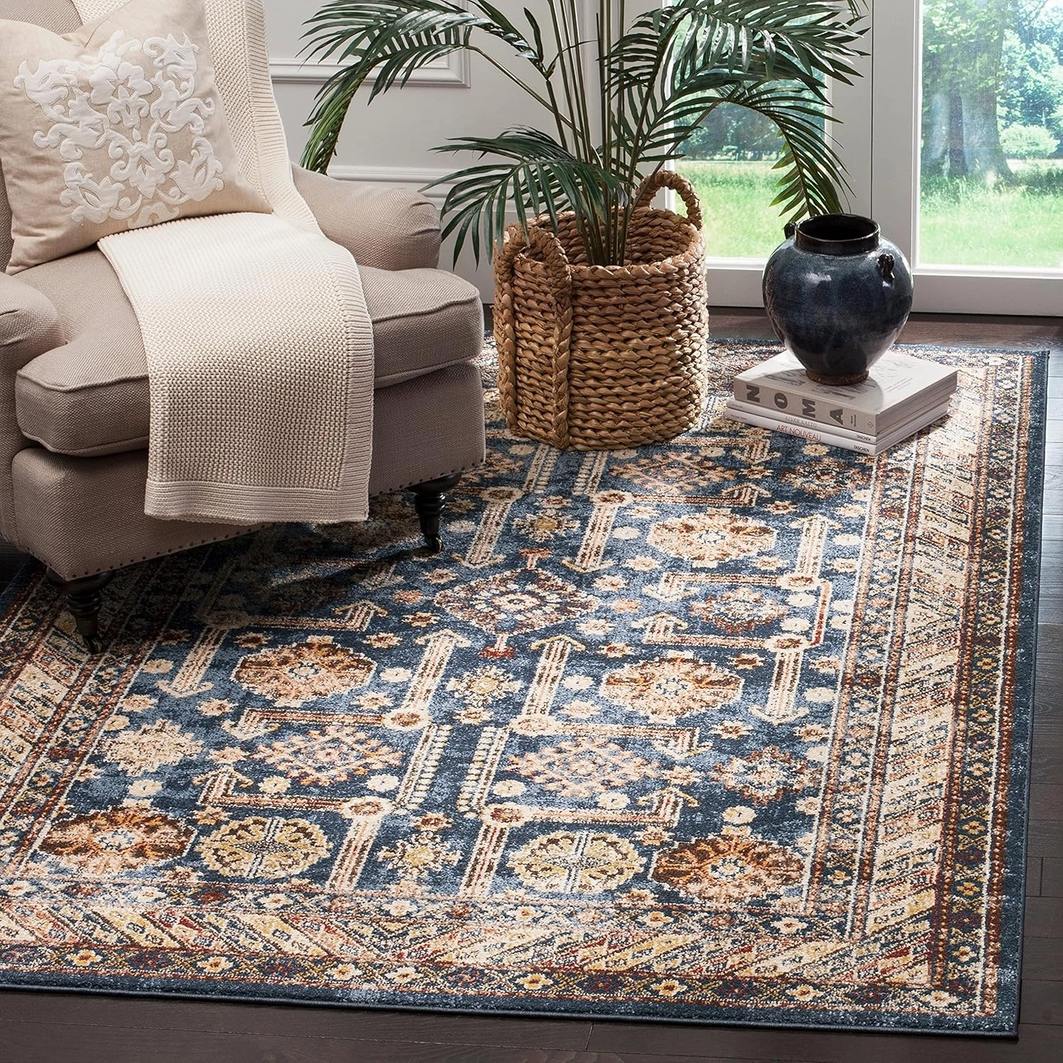 SAFAVIEH Bijar Collection Area Rug - 8' x 10', Ivory & Brown, Traditional Oriental Distressed Design, Non-Shedding & Easy Care, Ideal for High Traffic Areas in Living Room, Bedroom (BIJ653A)