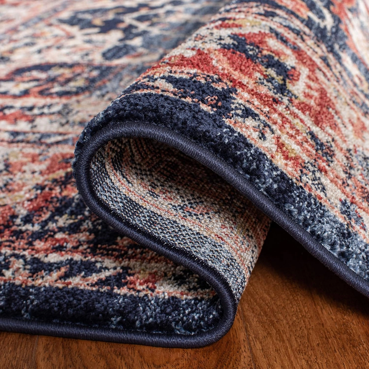 SAFAVIEH Charleston Collection Area Rug - 9' x 12', Navy & Red, Oriental Distressed Design, Non-Shedding & Easy Care, Ideal for High Traffic Areas in Living Room, Bedroom (CHL411L)