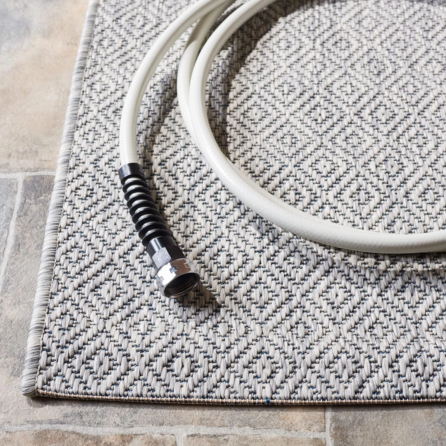 SAFAVIEH Courtyard Collection 2'3' x 8' Grey CY8520 Indoor/ Outdoor Patio Backyard Mudroom Runner Rug