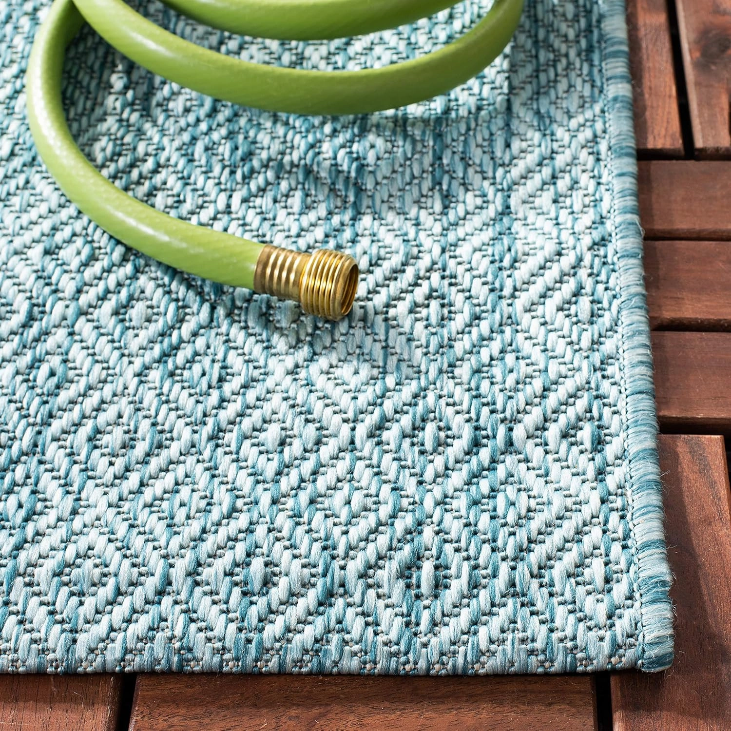 SAFAVIEH Courtyard Collection 8' x 11' Aqua CY8520 Indoor/ Outdoor Waterproof Easy-Cleaning Patio Backyard Mudroom Area-Rug