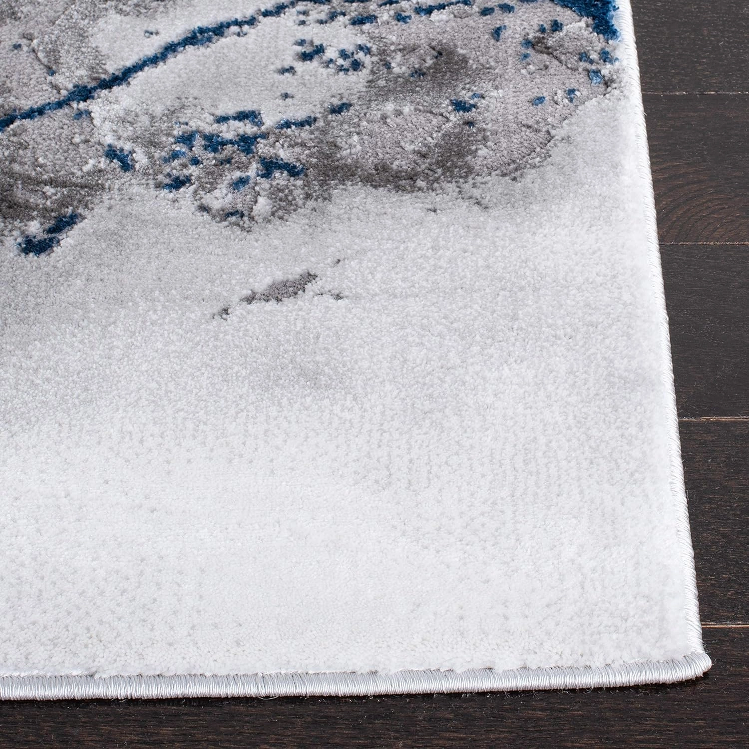 SAFAVIEH Craft Collection Area Rug - 6'7" x 9', Ivory Grey & Blue, Modern Abstract Design, Non-Shedding & Easy Care, Ideal for High Traffic Areas in Living Room, Bedroom (CFT877M)