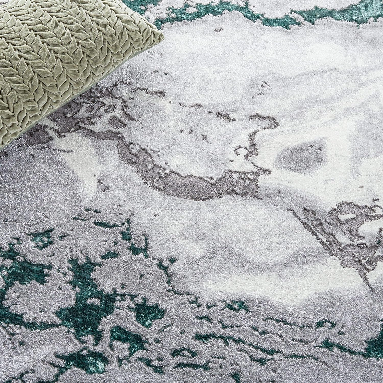 SAFAVIEH Craft Collection Runner Rug - 2'3" x 6', Grey & Green, Modern Abstract Design, Non-Shedding & Easy Care, Ideal for High Traffic Areas in Living Room, Bedroom (CFT860G)