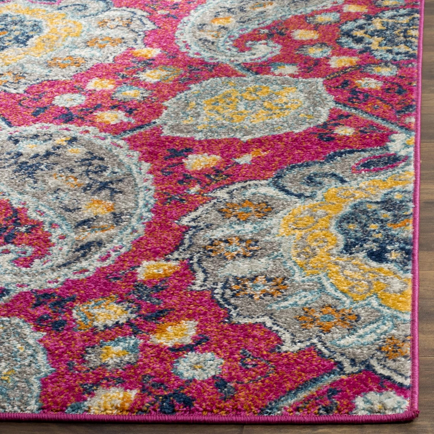 SAFAVIEH Madison Collection Runner Rug - 2'3" x 6', Fuchsia & Gold, Boho Chic Glam Paisley Design, Non-Shedding & Easy Care, Ideal for High Traffic Areas in Living Room, Bedroom (MAD600A)