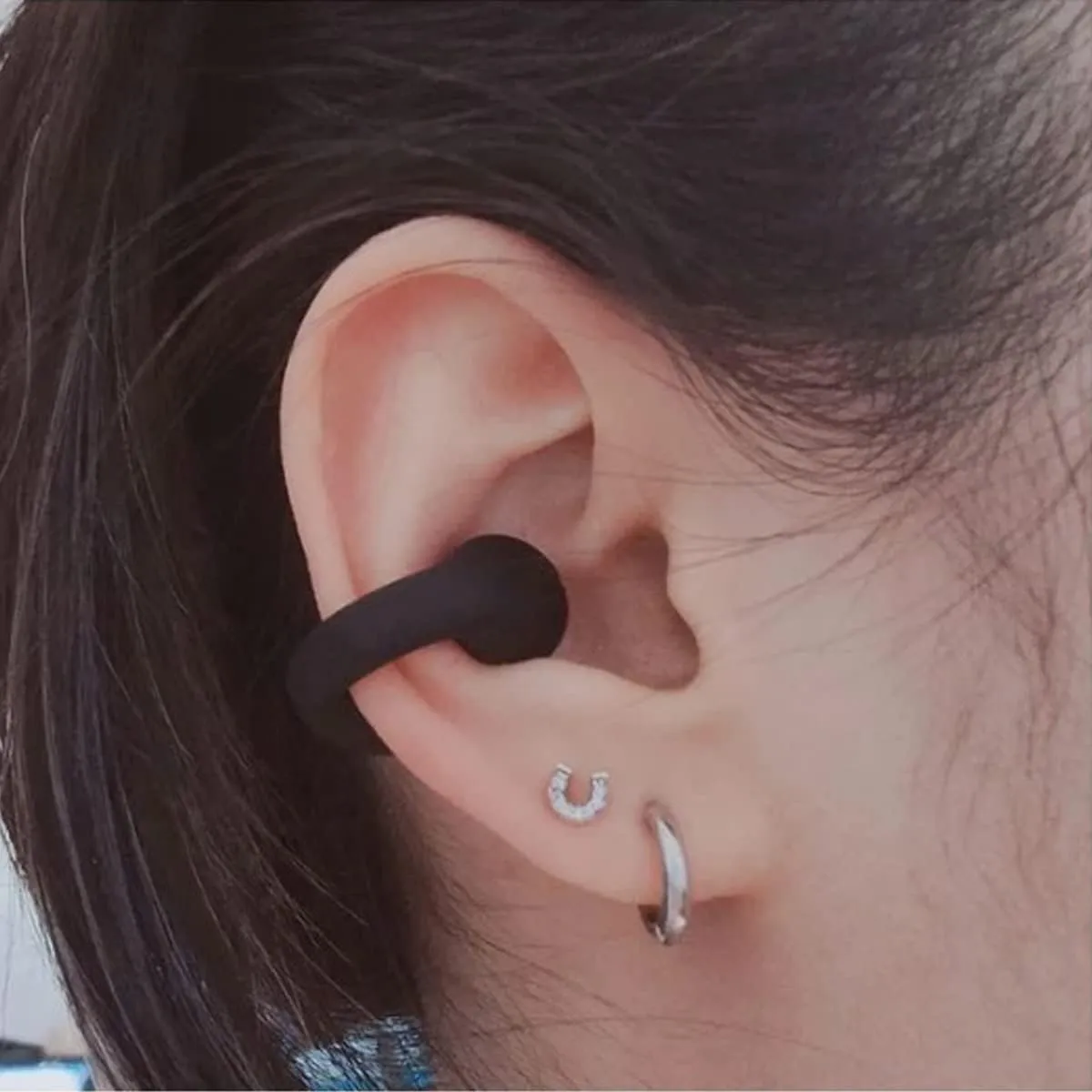 Wireless Ear Clip Skeleton Conduction Headphones, Premium Open Ear Headphones Wireless Bluetooth, Skeleton Conduction Bluetooth Earphones for Running, Sports, Cycling